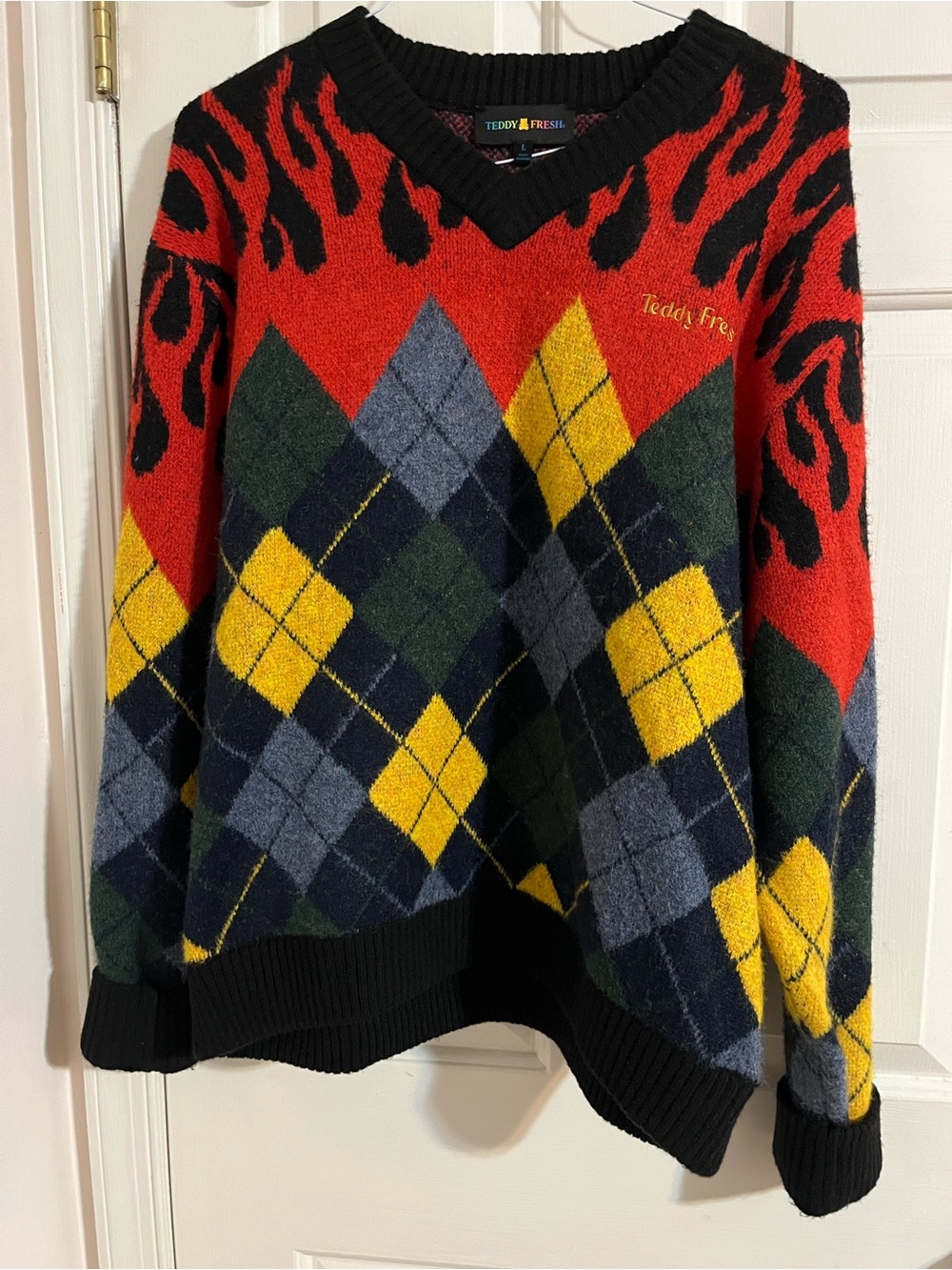 Teddy Fresh Sweater Mens L Multicolor Argyle Flame V Neck Knit Pullover Graphic